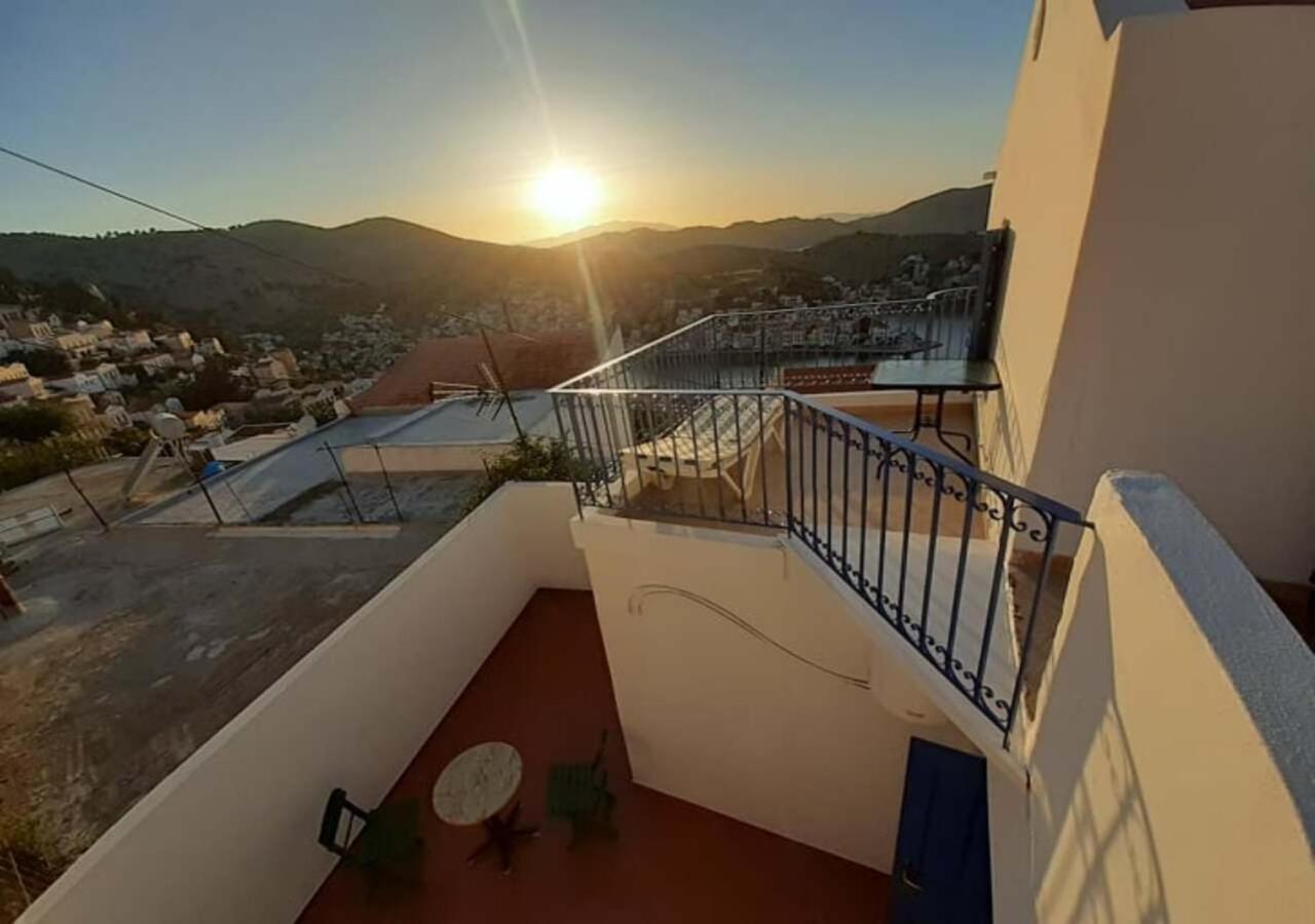Symi Breeze Villa Simi Exterior foto